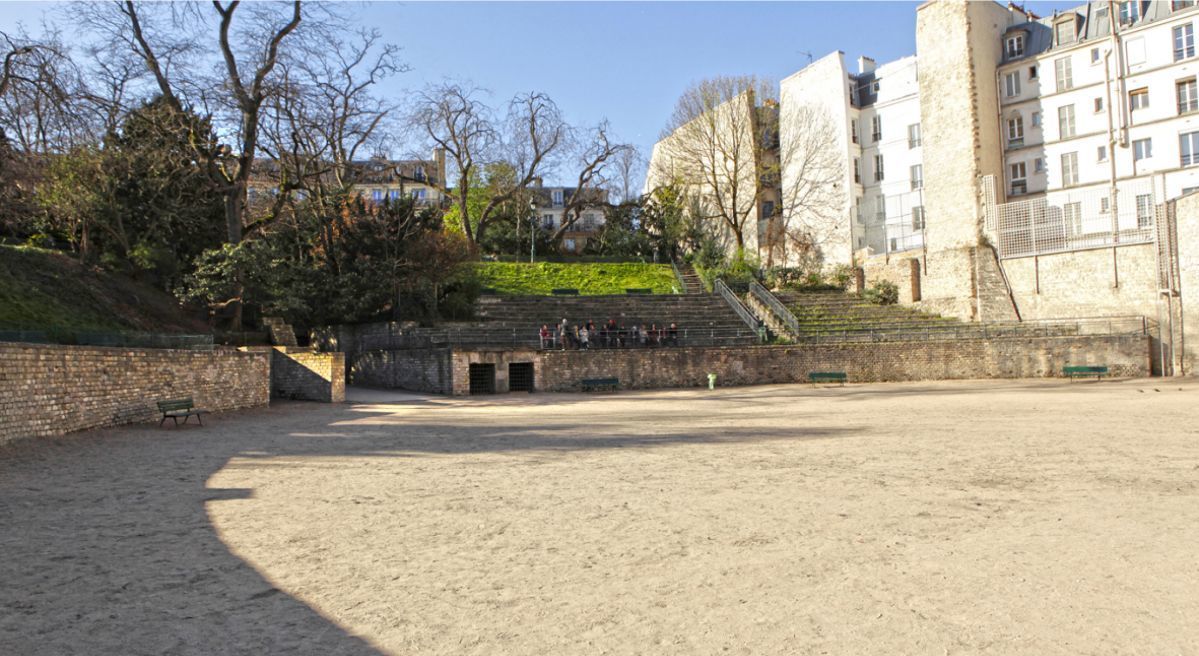 Hotel Monge - Surroundings
