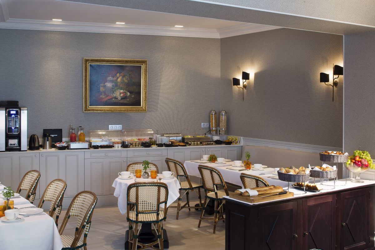 Hotel Monge - Breakfast